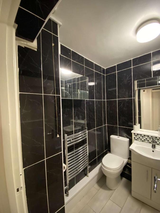 Normanton Tower Hotel Бирмингам Екстериор снимка